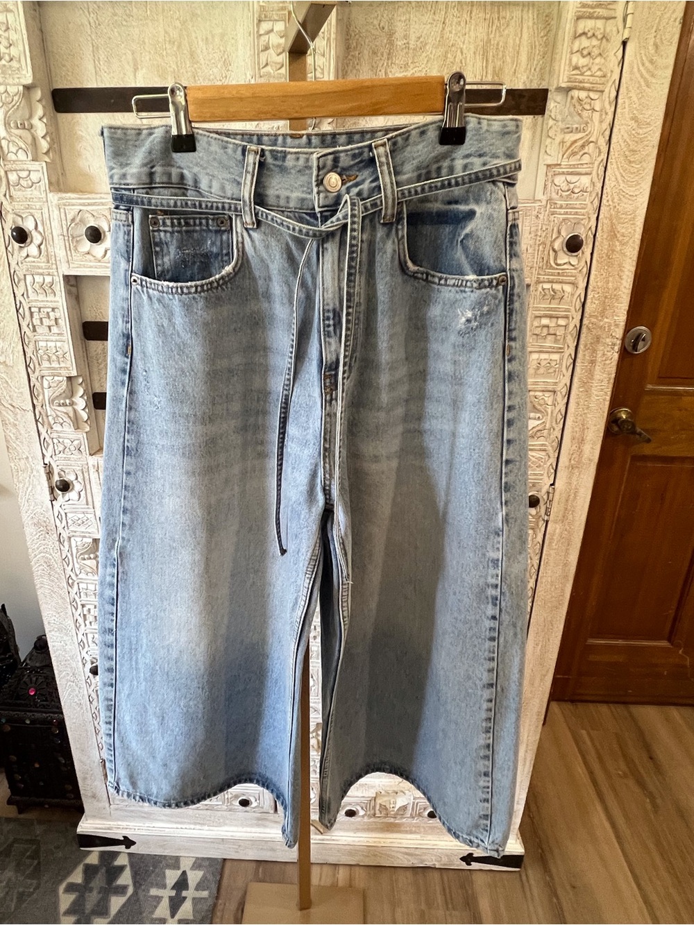 Zara’s Mid-Rise to High-Waisted Slightly Distressed Belted Denim